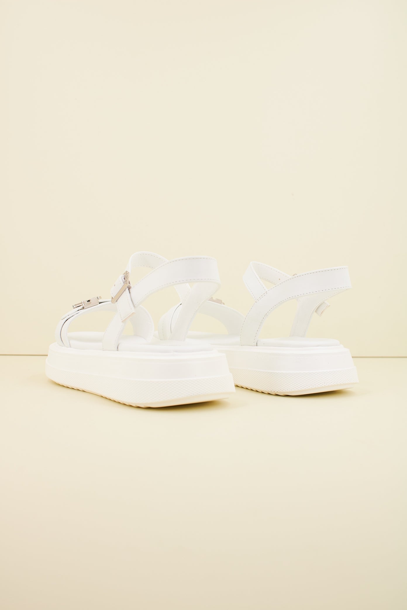 CALVIN KLEIN VA en color WHITE  (3)