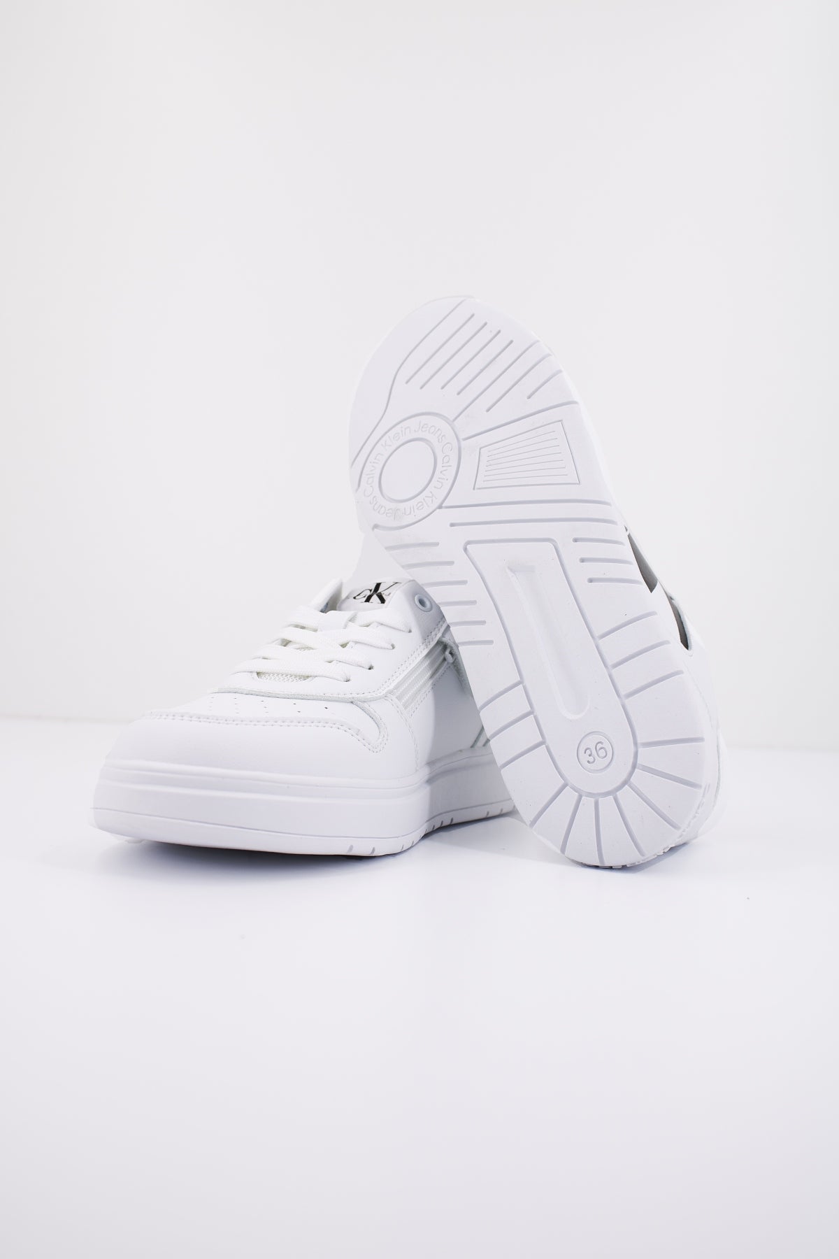 CALVIN KLEIN VX  en color WHITE  (4)