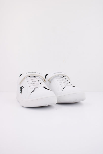 CALVIN KLEIN SNEAKER BASSA LACCI  en color WHITE  (2)