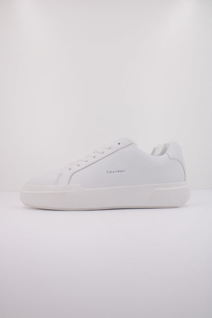 CALVIN KLEIN CHUNKY CUPSOLE LACEU en color WHITE  (1)