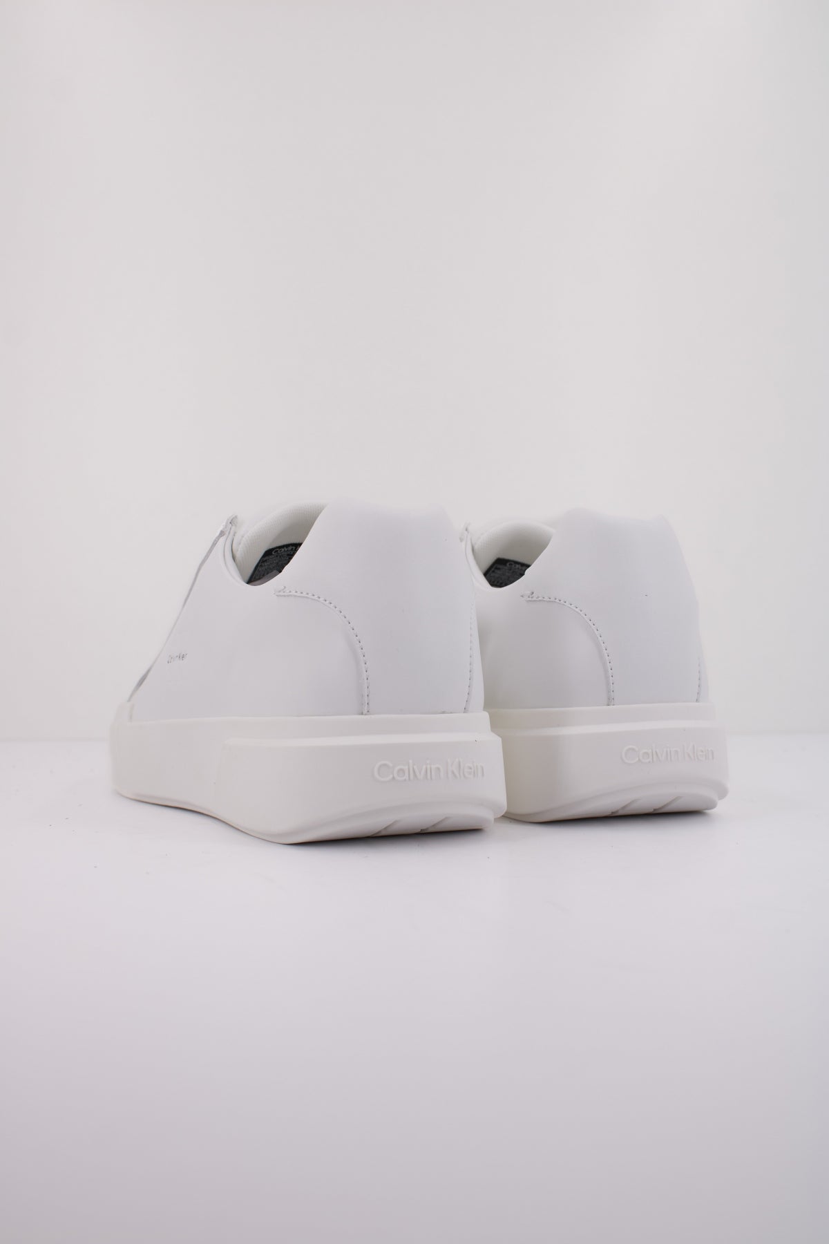 CALVIN KLEIN CHUNKY CUPSOLE LACEU en color WHITE  (4)