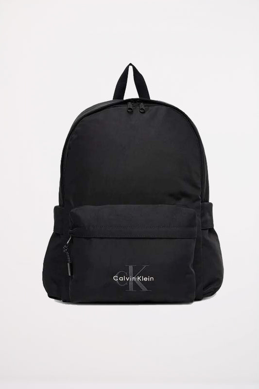 CALVIN KLEIN BOLD ROUND BACKPACK en color BLACK  (1)