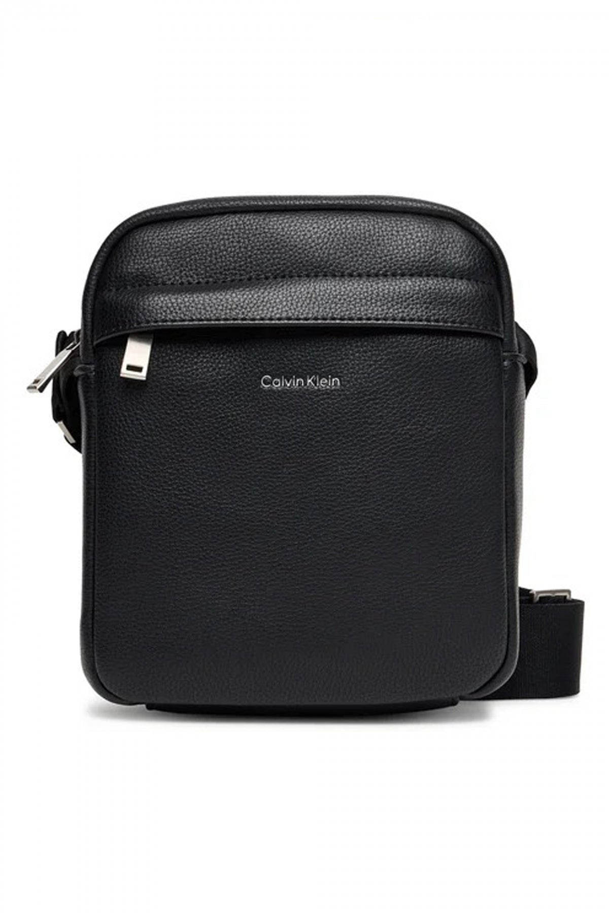 CALVIN KLEIN RAISED REPORTER en color BLACK  (1)