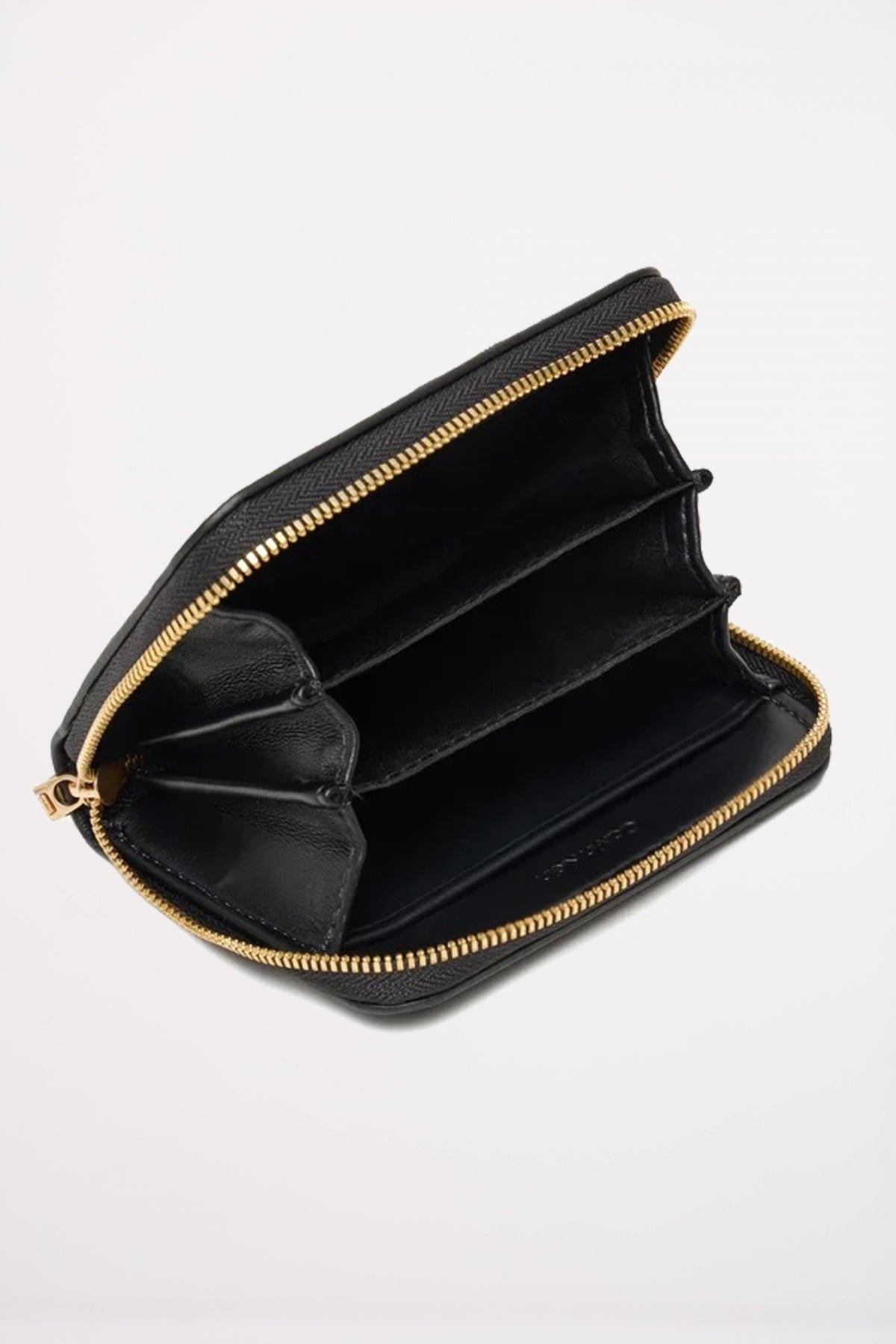 CALVIN KLEIN  RAISED CK MEDIUM ZI en color BLACK  (3)