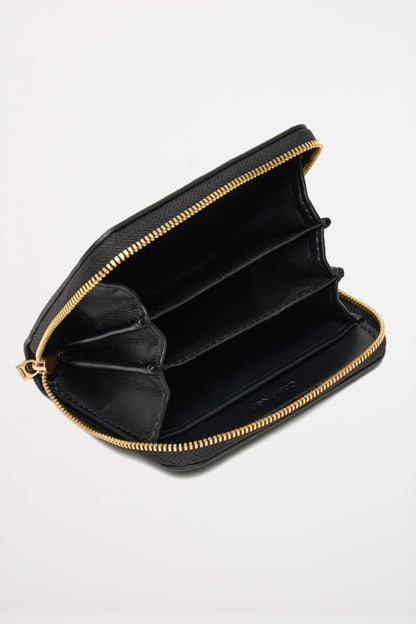 CALVIN KLEIN  RAISED CK MEDIUM ZI en color BLACK  (3)