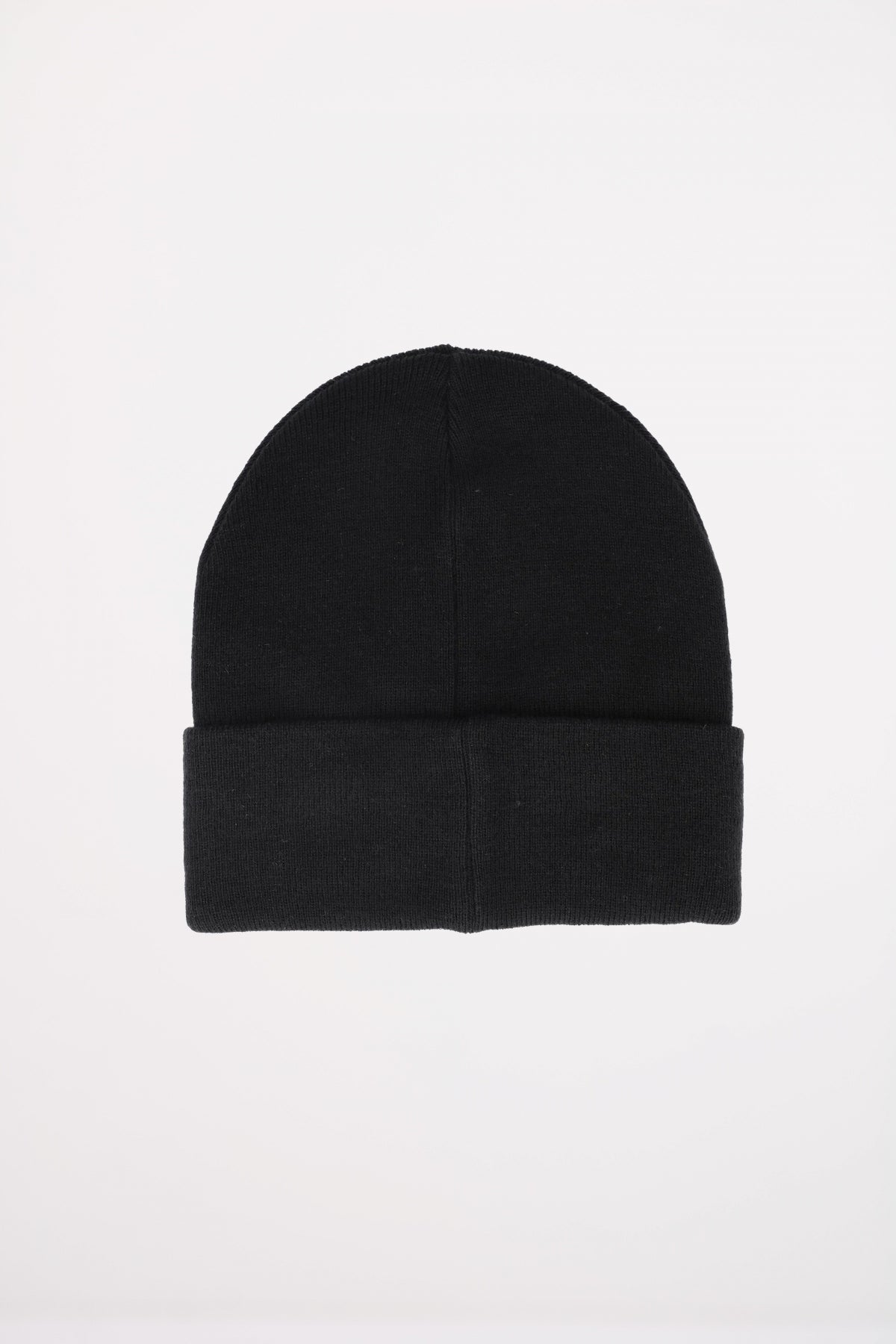 CALVIN KLEIN CK FINE RIB BEANIE en color BLACK  (2)