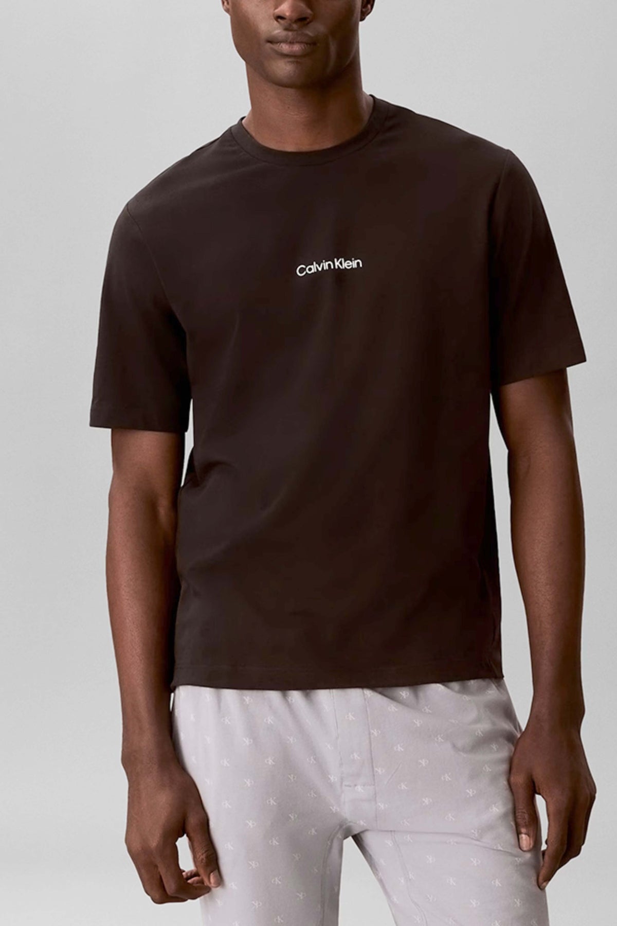 CALVIN KLEIN LVNM  en color UB  (1)