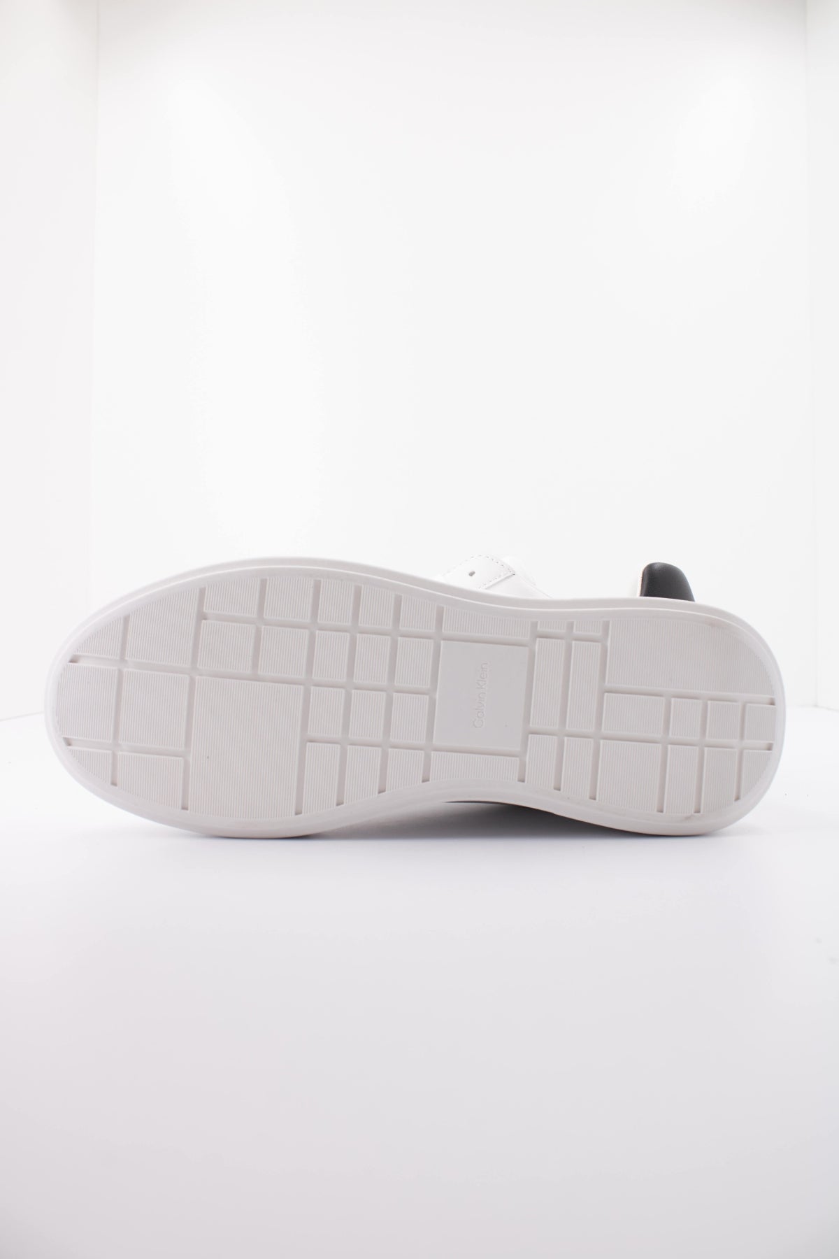 CALVIN KLEIN CHUNKY CUPSOLE LACEU en color X  (5)