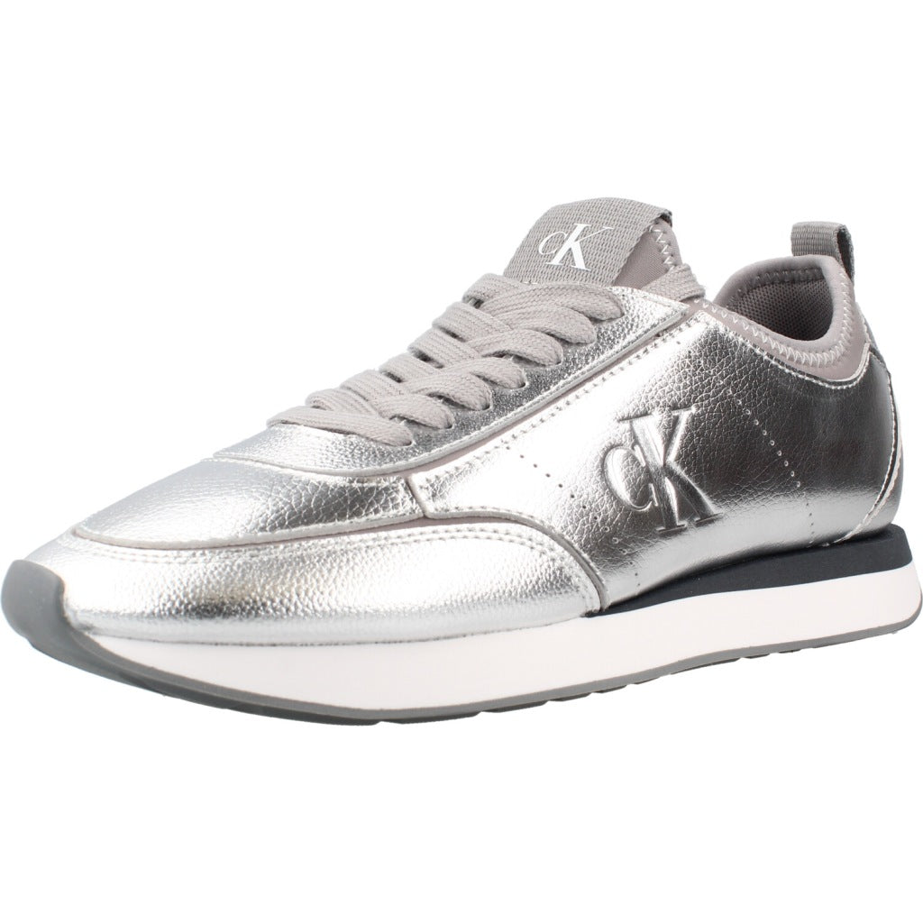 CALVIN KLEIN RETRO RUNNER METALLI en color PE  (1)