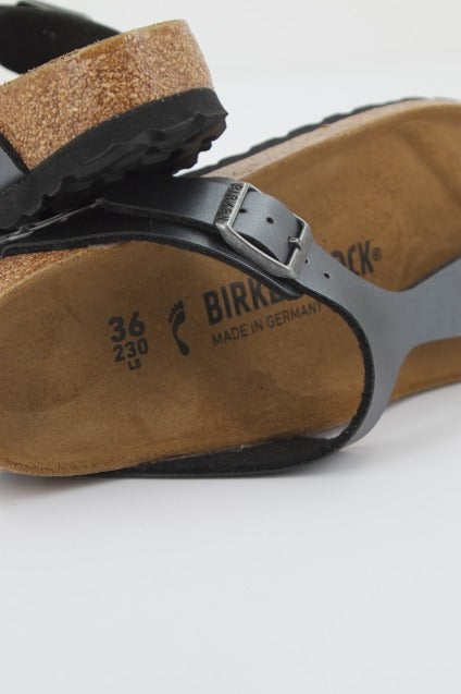 BIRKENSTOCK  GIZEH BF en color BLACK  (2)