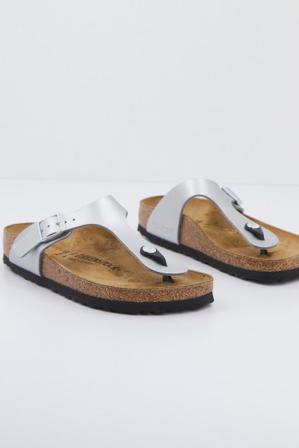 BIRKENSTOCK GIZEH BF en color SILVER  (1)