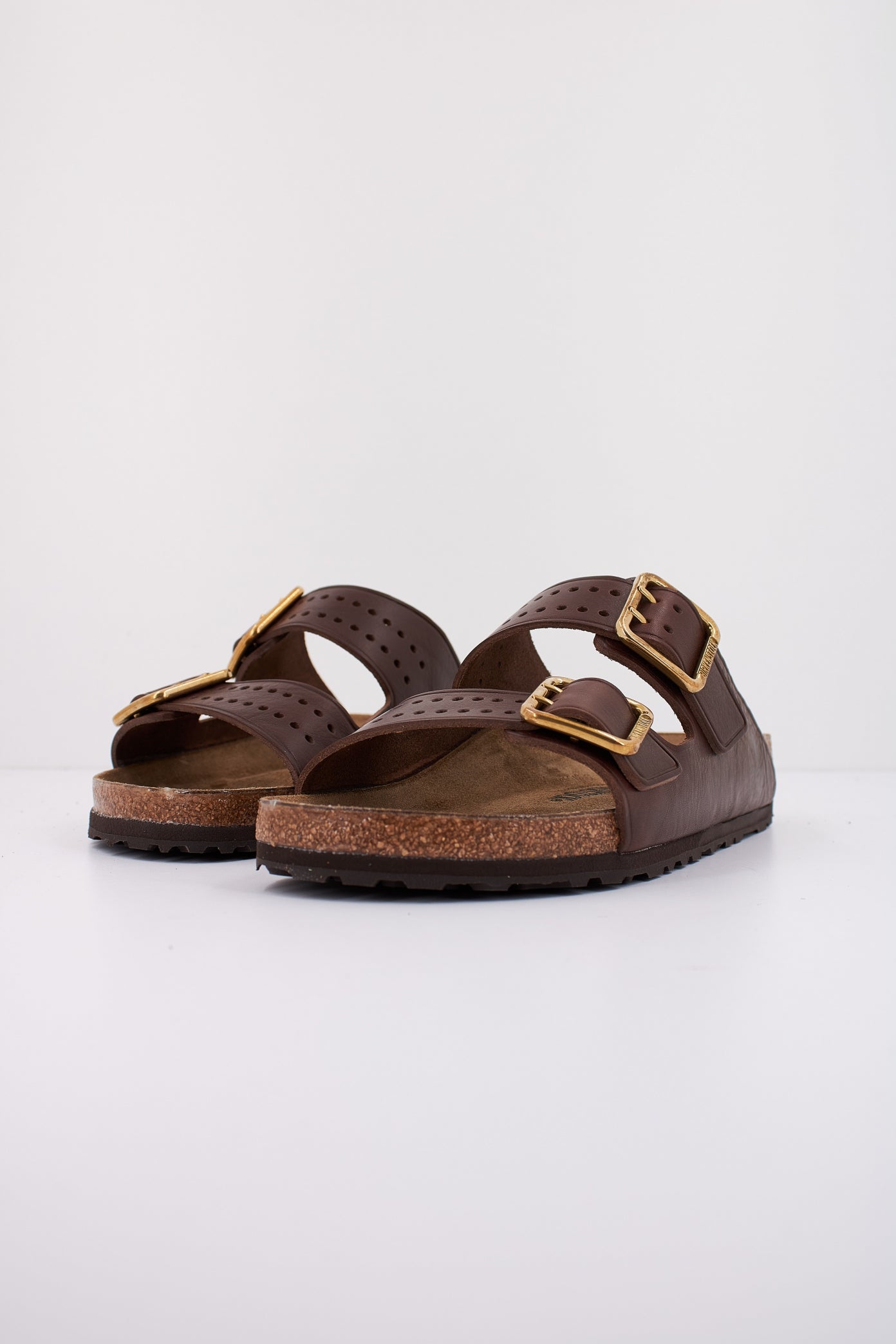 BIRKENSTOCK ARIZONA NATURAL LEAT en color ROAST  (2)
