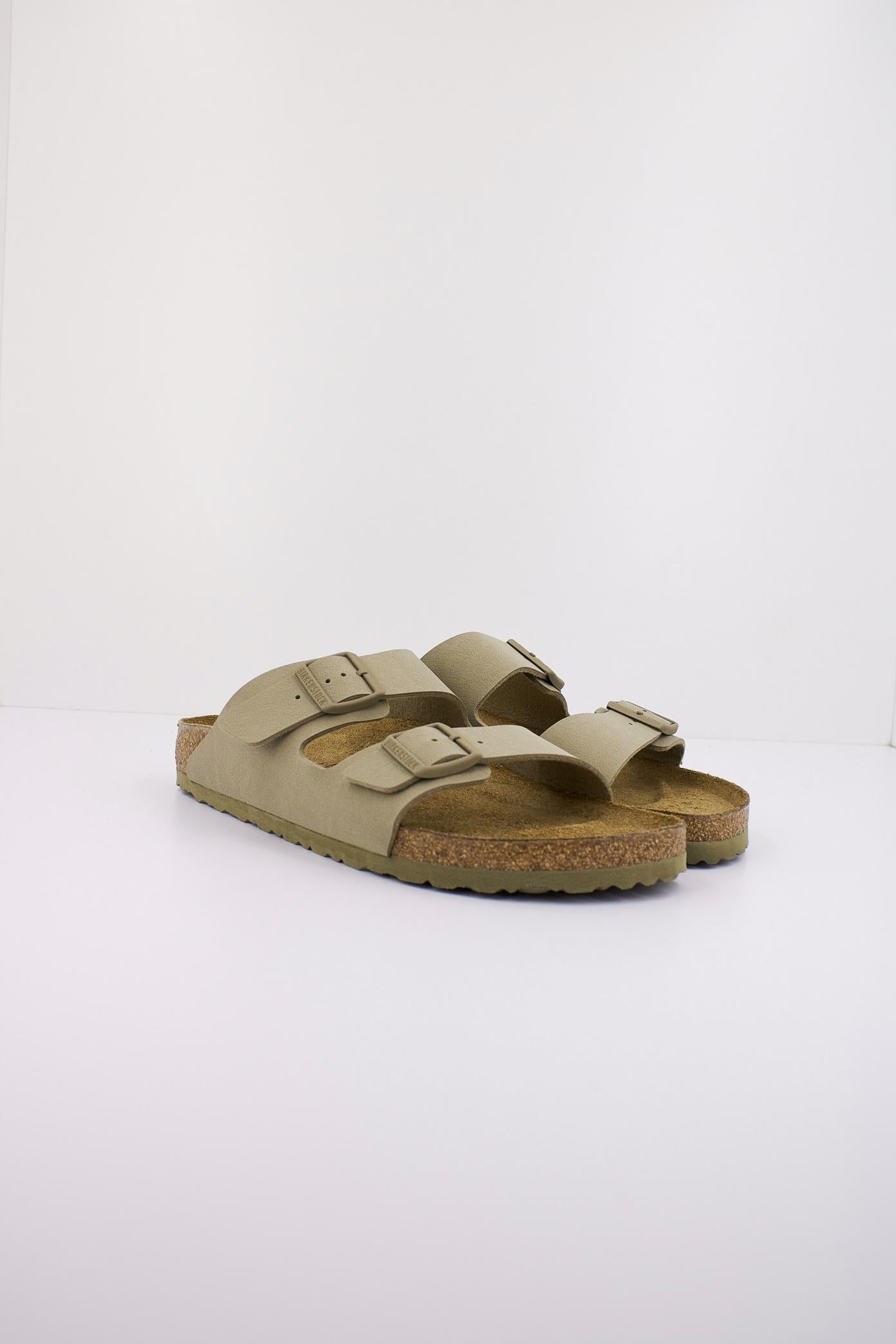 BIRKENSTOCK ARIZONA BS en color FDDKHK  (2)
