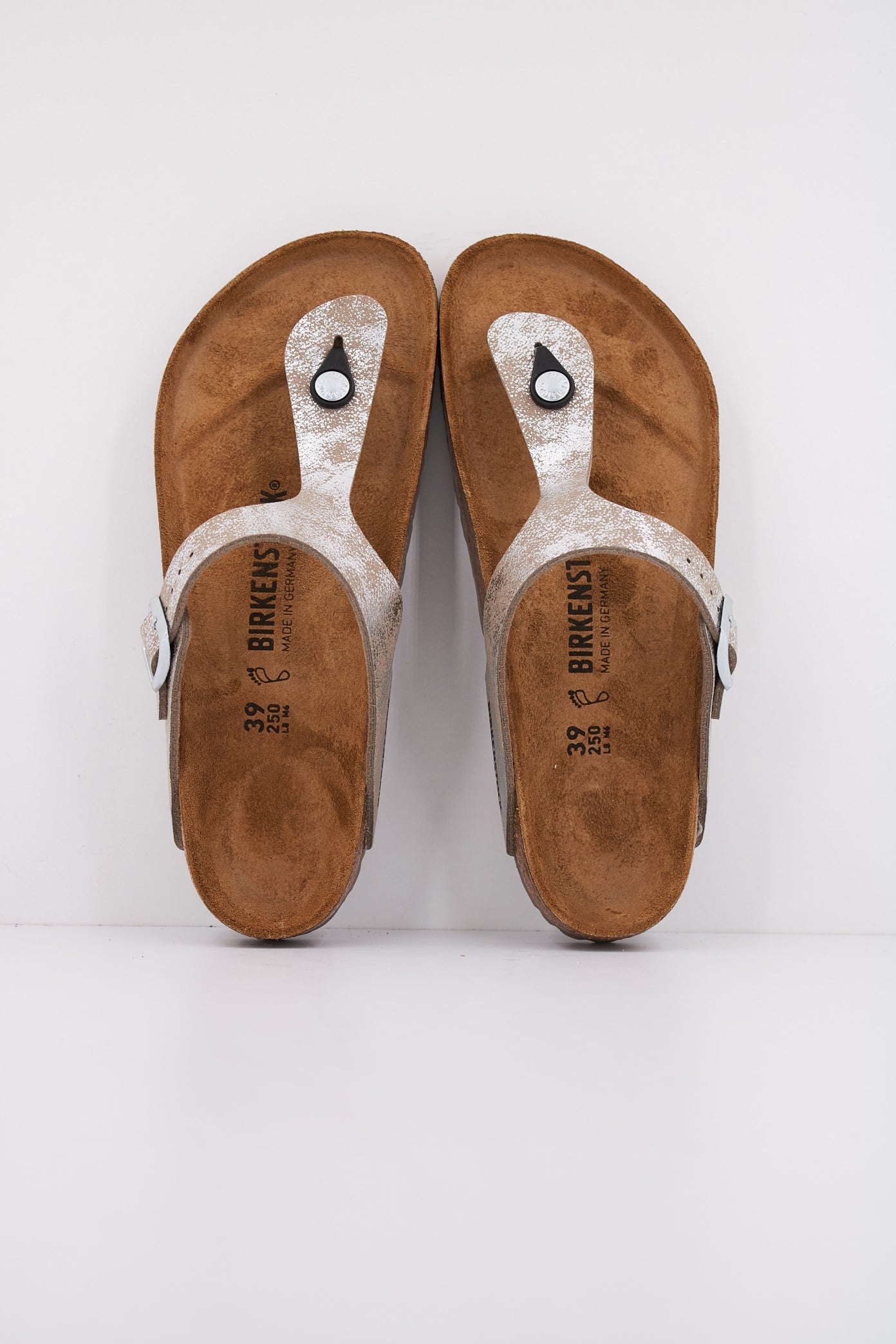 BIRKENSTOCK GIZEH BS en color LLICSILVER  (3)
