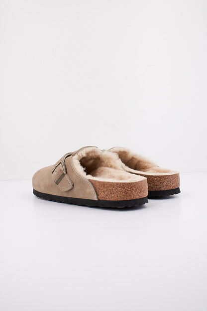 BIRKENSTOCK BOSTON VL/ SHEARLING en color TAUPE  (4)