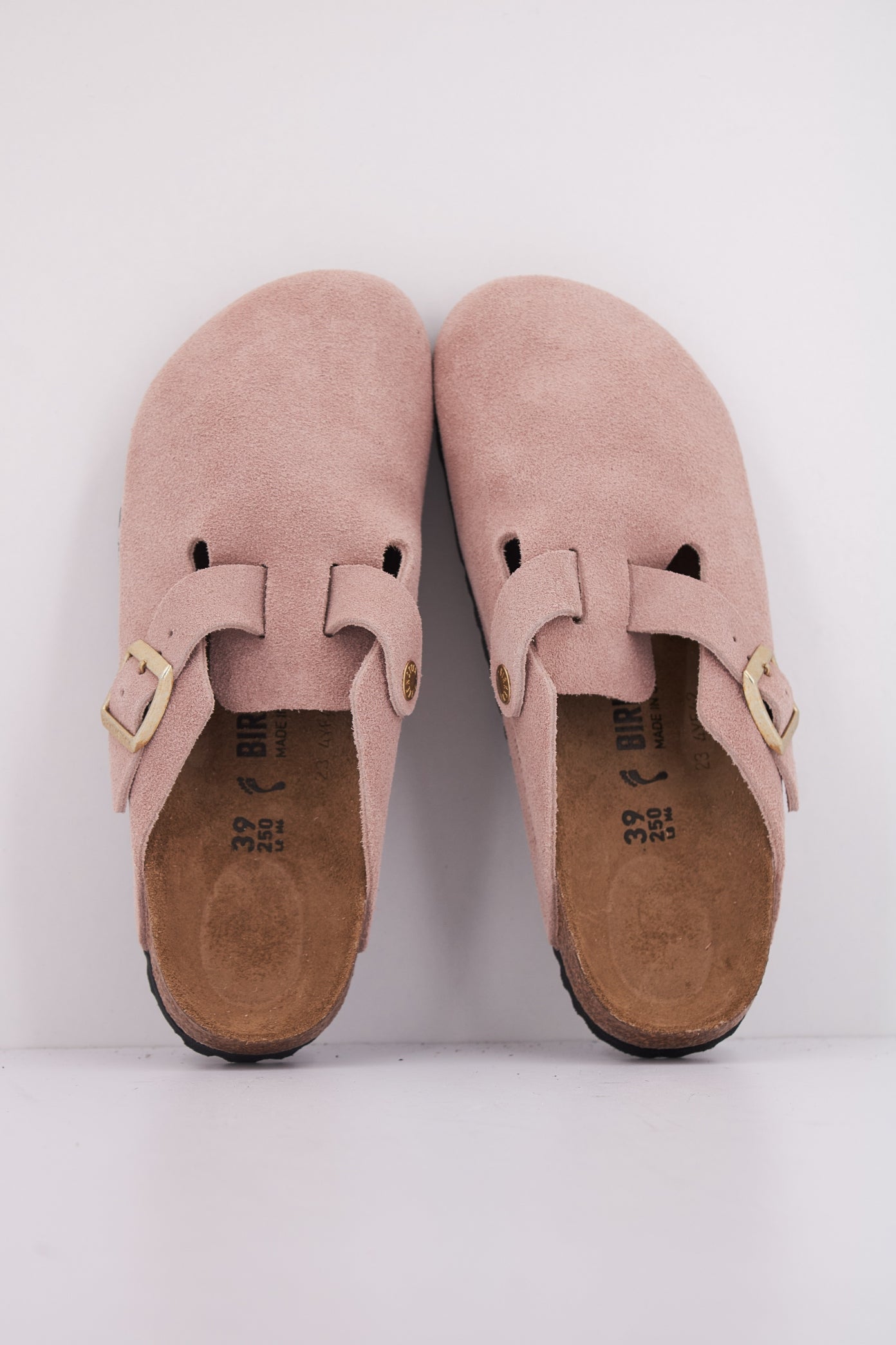 BIRKENSTOCK BOSTON LEVE en color ROSE  (3)