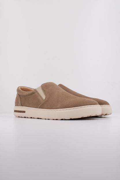 BIRKENSTOCK OSWEGO LEVE en color TAUPE  (2)