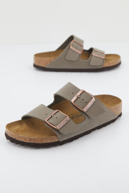 BIRKENSTOCK ARIZONA BF en color STONE  (1)