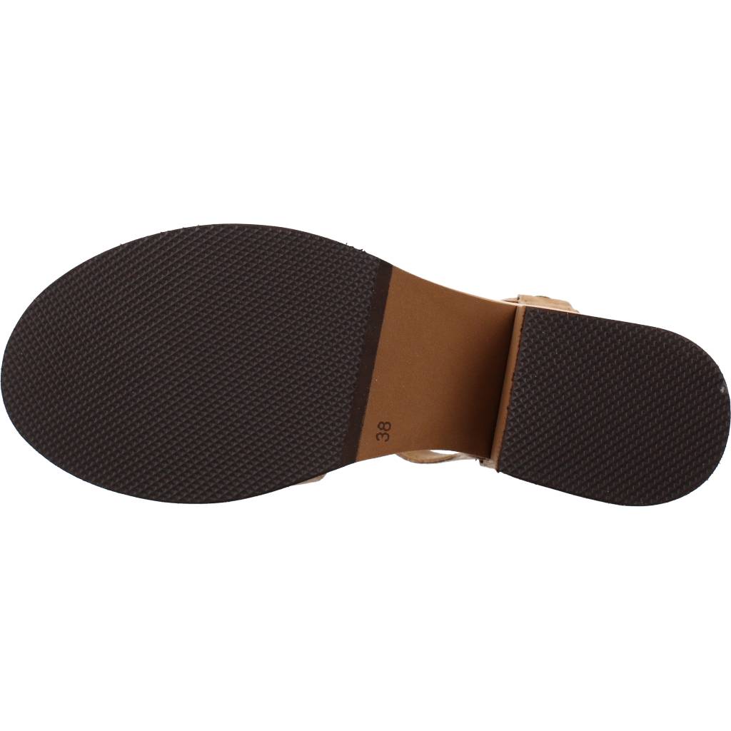 ALPE   en color CUERO  (6)