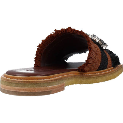 ALPE    en color CUERO  (3)