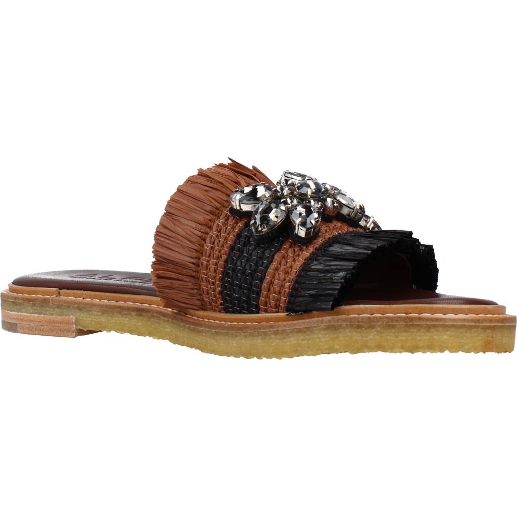 ALPE    en color CUERO  (5)