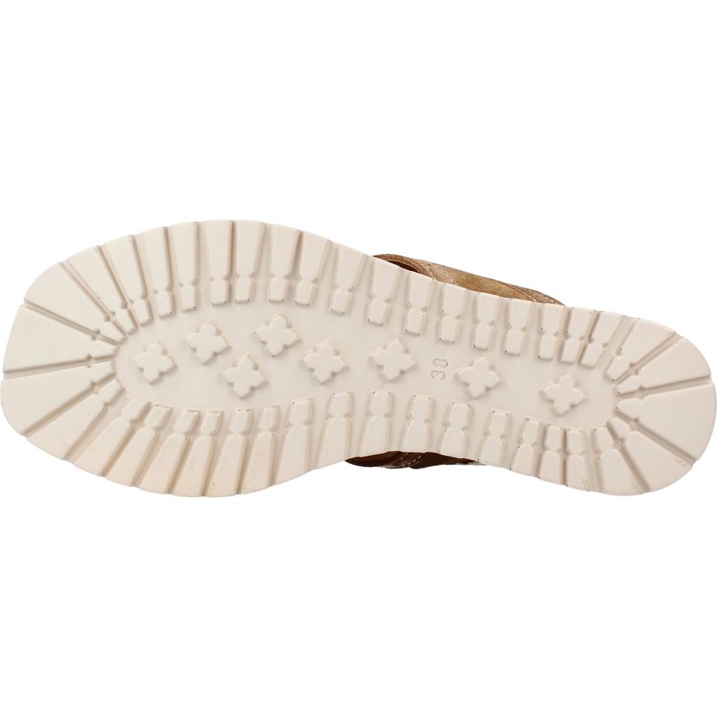 ALPE   en color CUERO  (6)