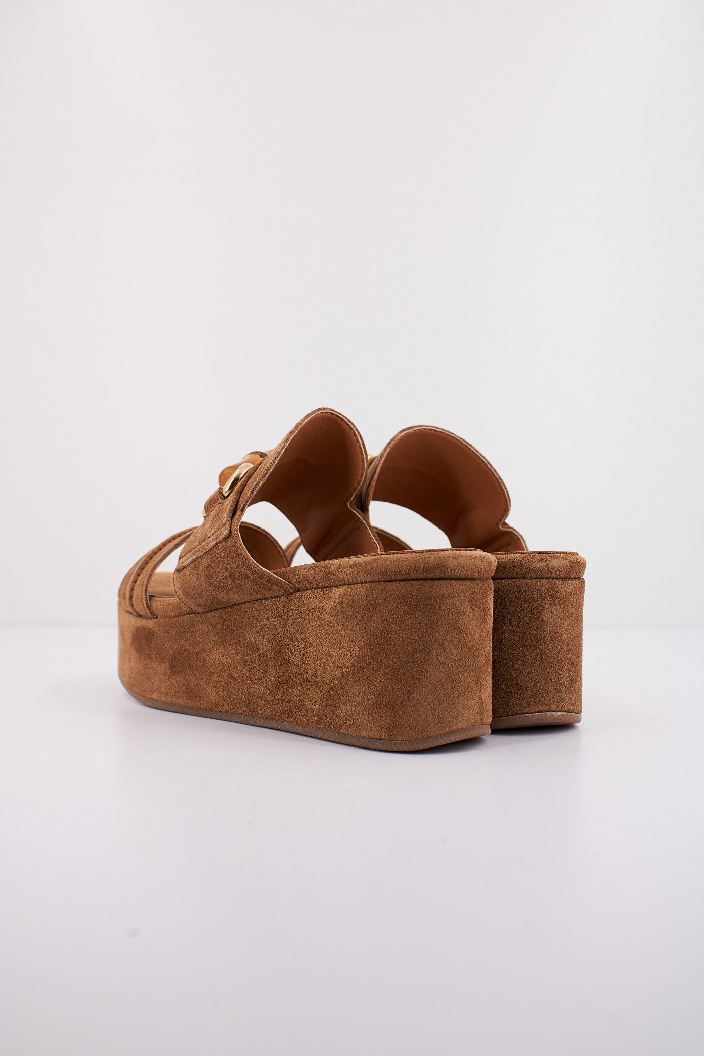 ALPE  en color CUERO  (3)