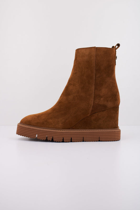 ALPE SIDNEY en color CUERO  (1)