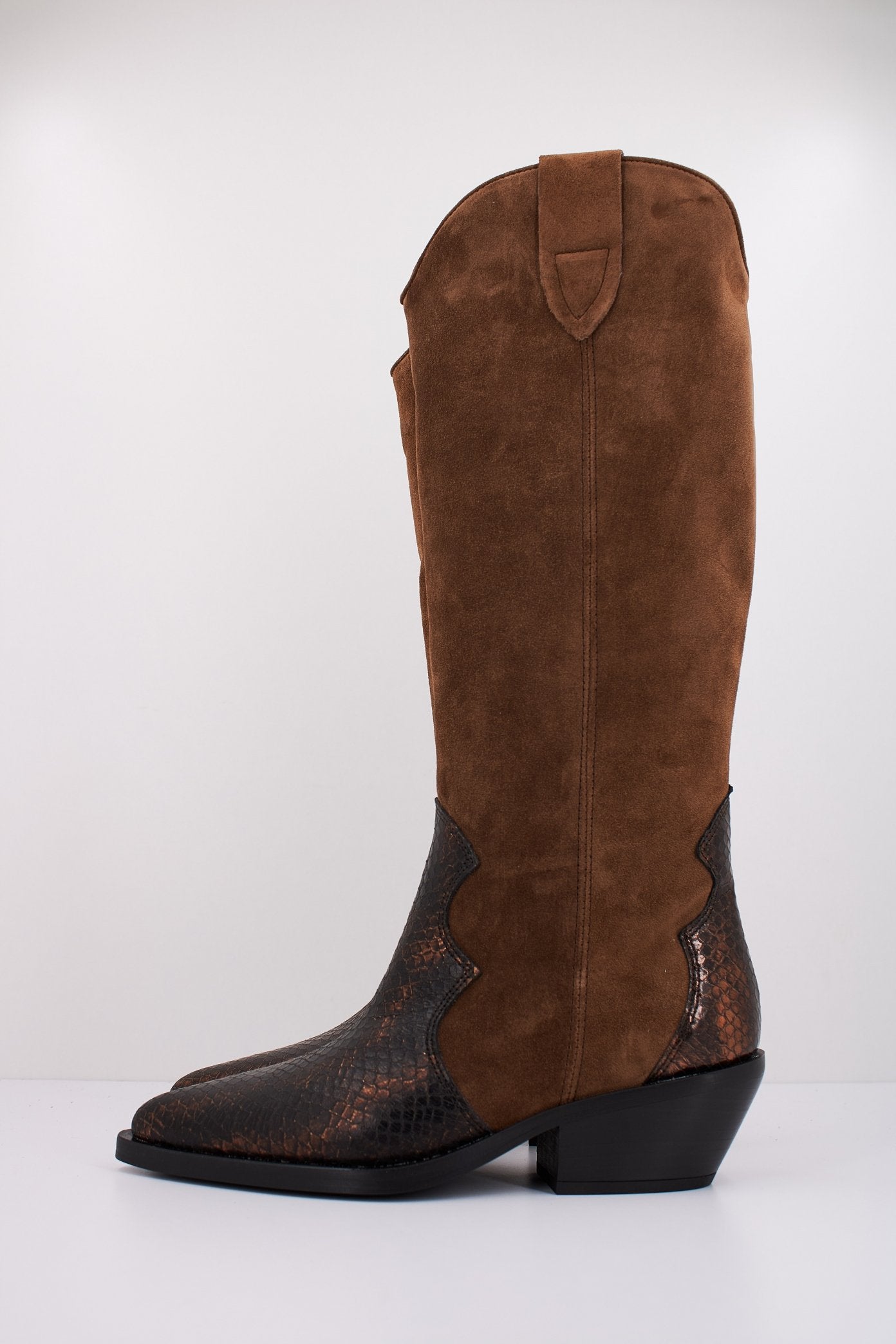 ALPE HOLLY en color BRONZO  (1)