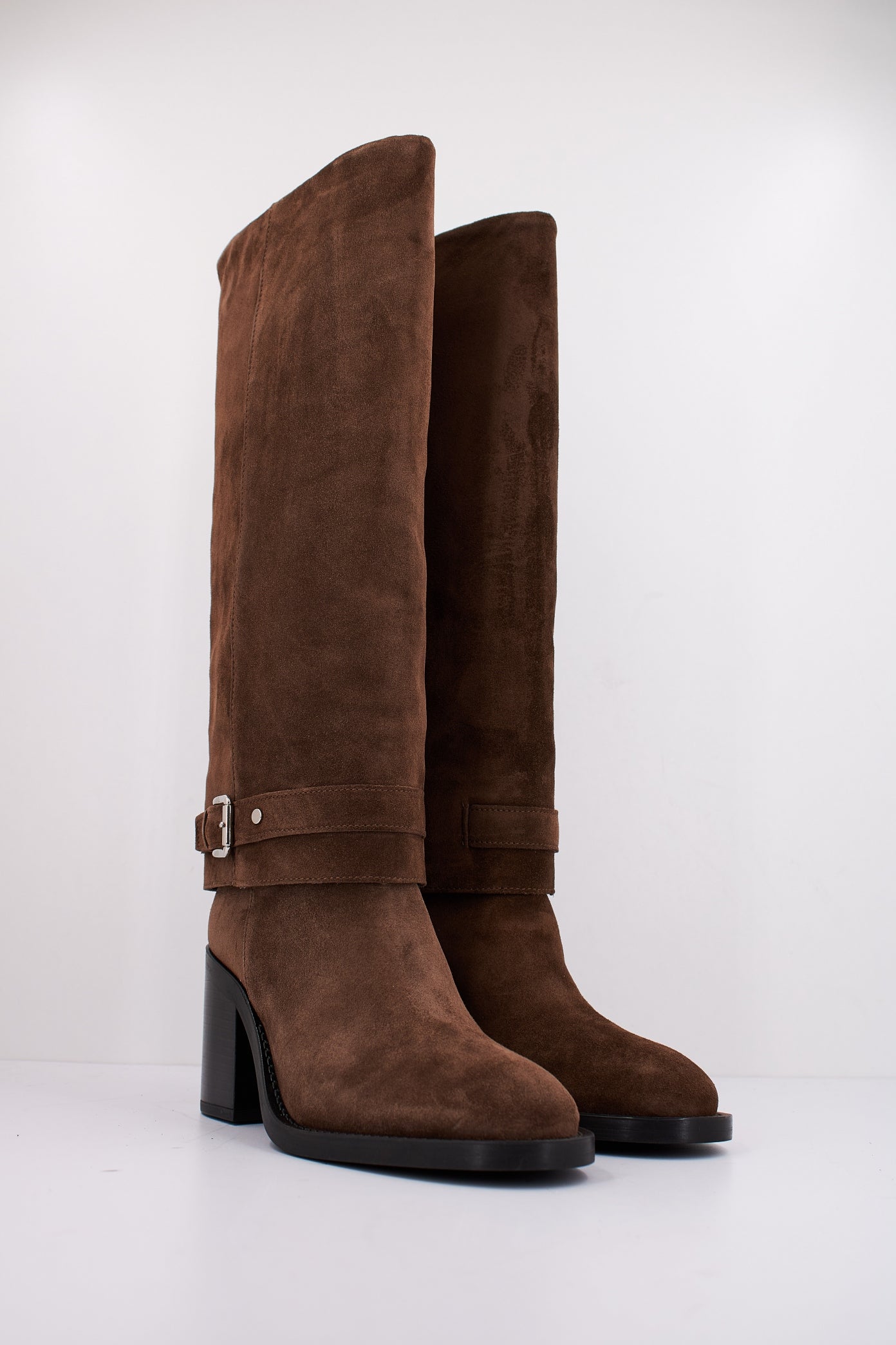 ALPE SELENA en color MUSTNG  (2)