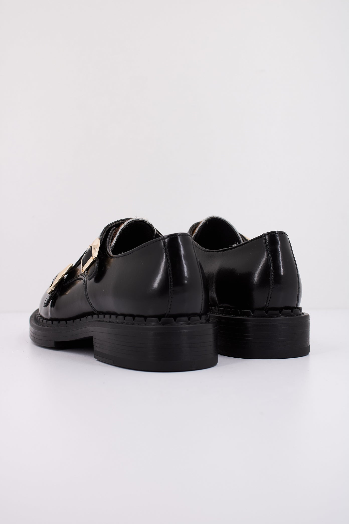 ALPE CHESTER en color NEGRO  (4)