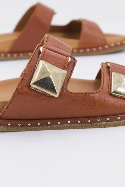 ALPE   en color CUERO  (4)