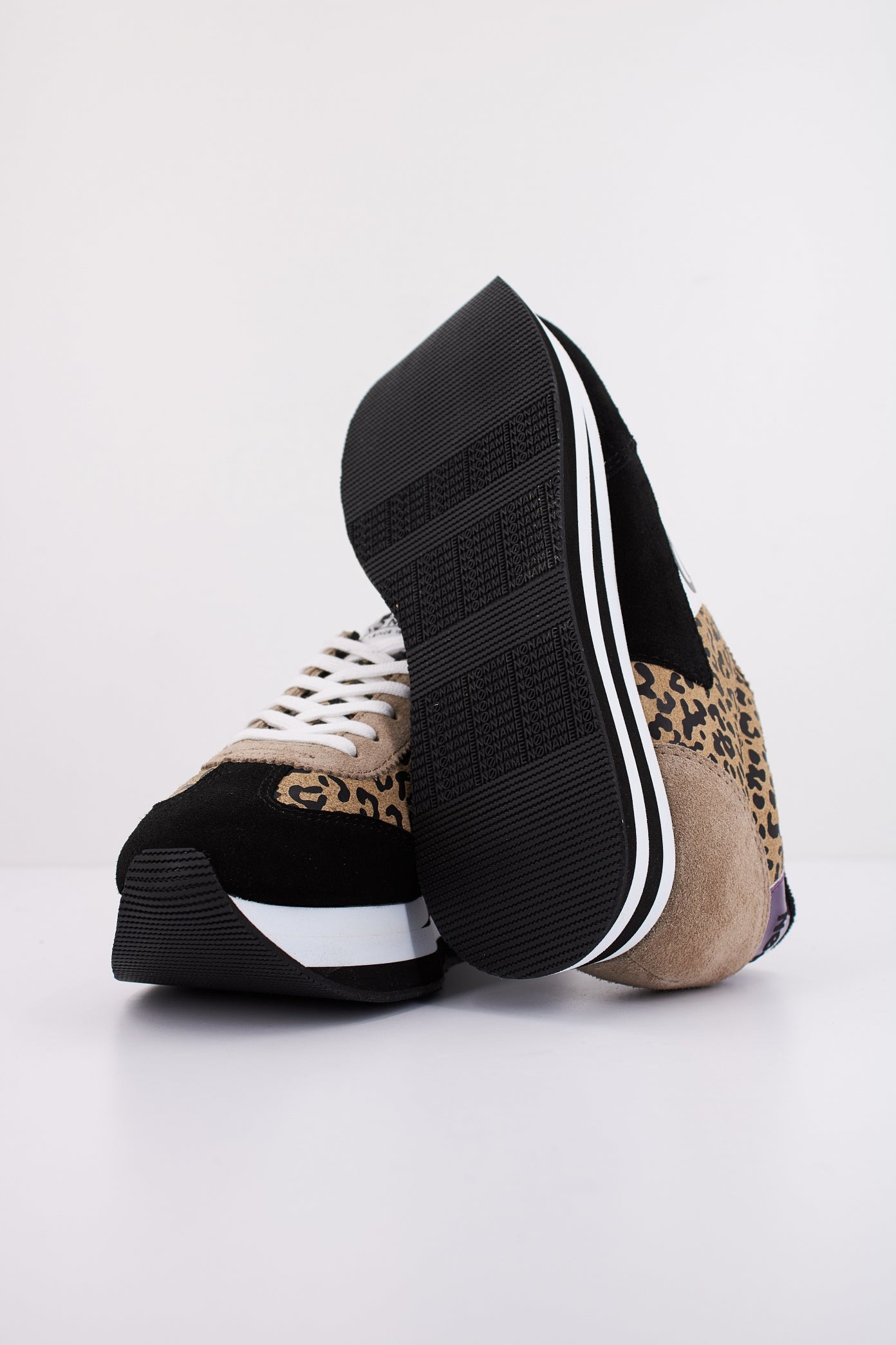 NO NAME M JOGGER en color NEGRO  (5)