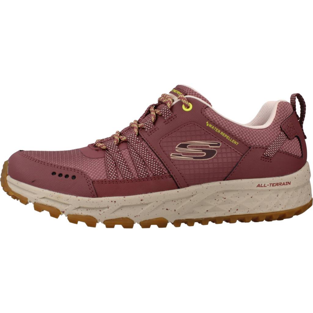 SKECHERS ESCAPE PLAN en color MVE  (2)