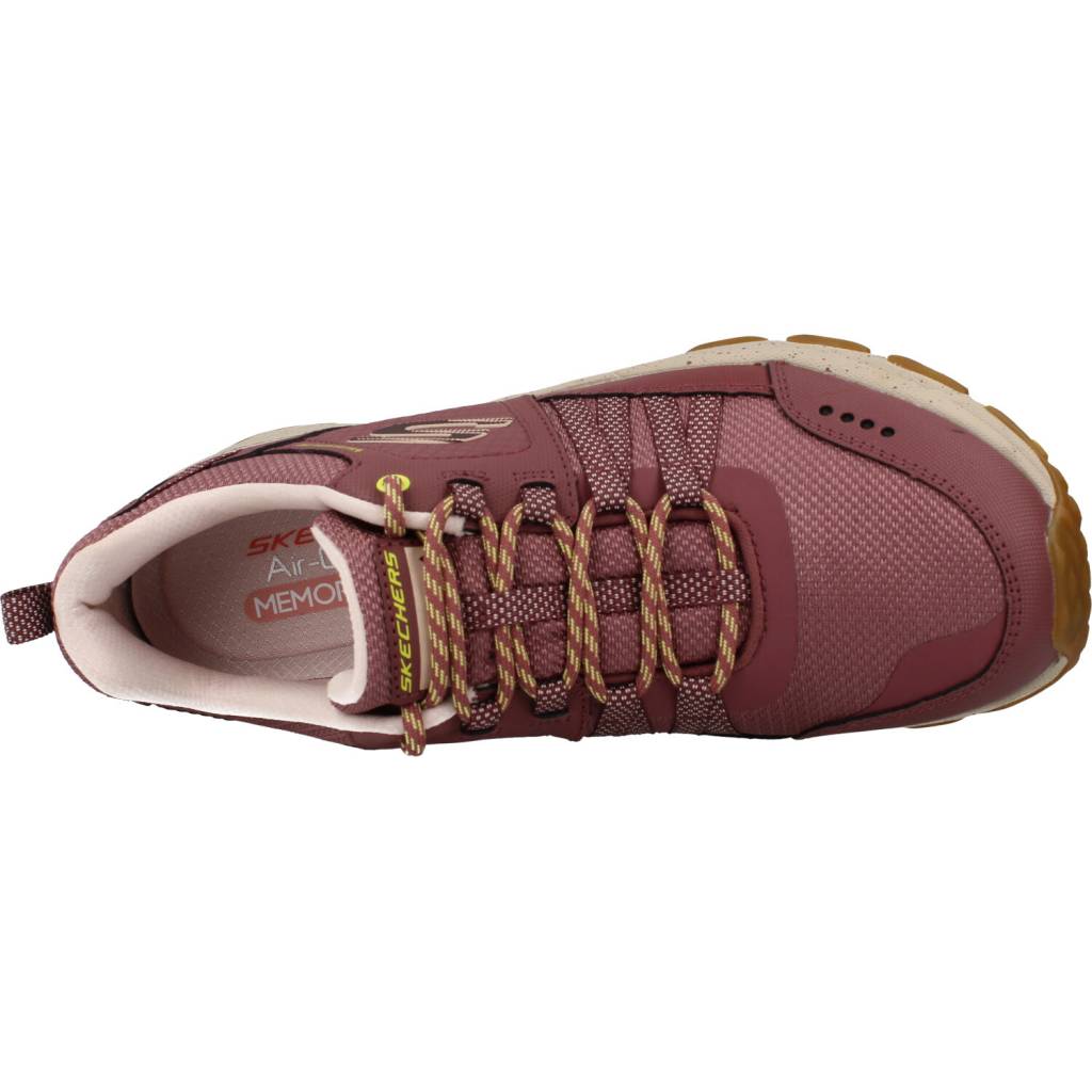 SKECHERS ESCAPE PLAN en color MVE  (7)