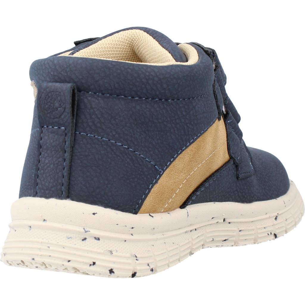 CHICCO CONOR en color   (3)