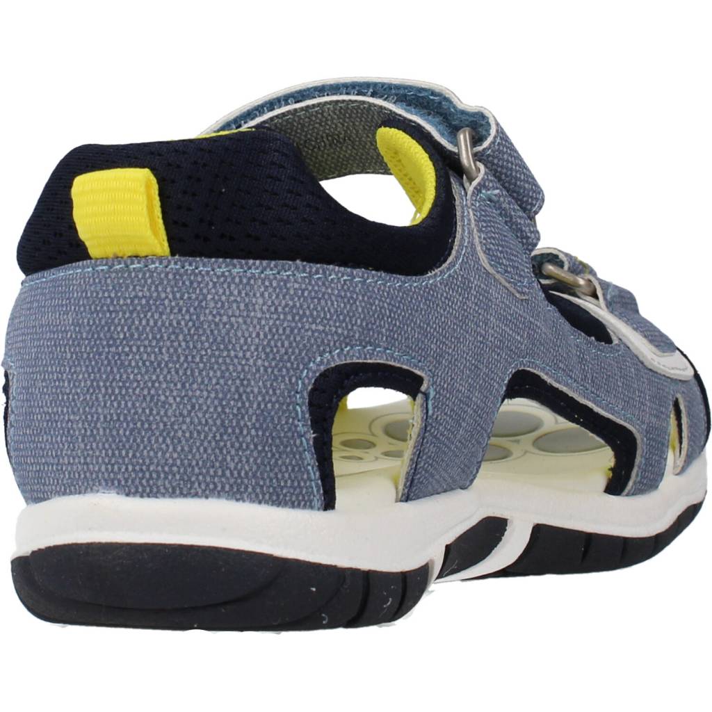 CHICCO  FASH en color   (3)