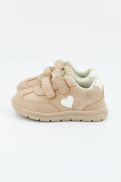 CHICCO GUNILLA en color   (2)