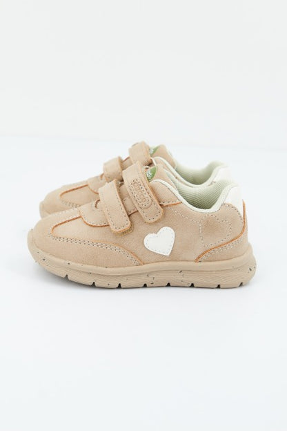 CHICCO GUNILLA en color   (2)