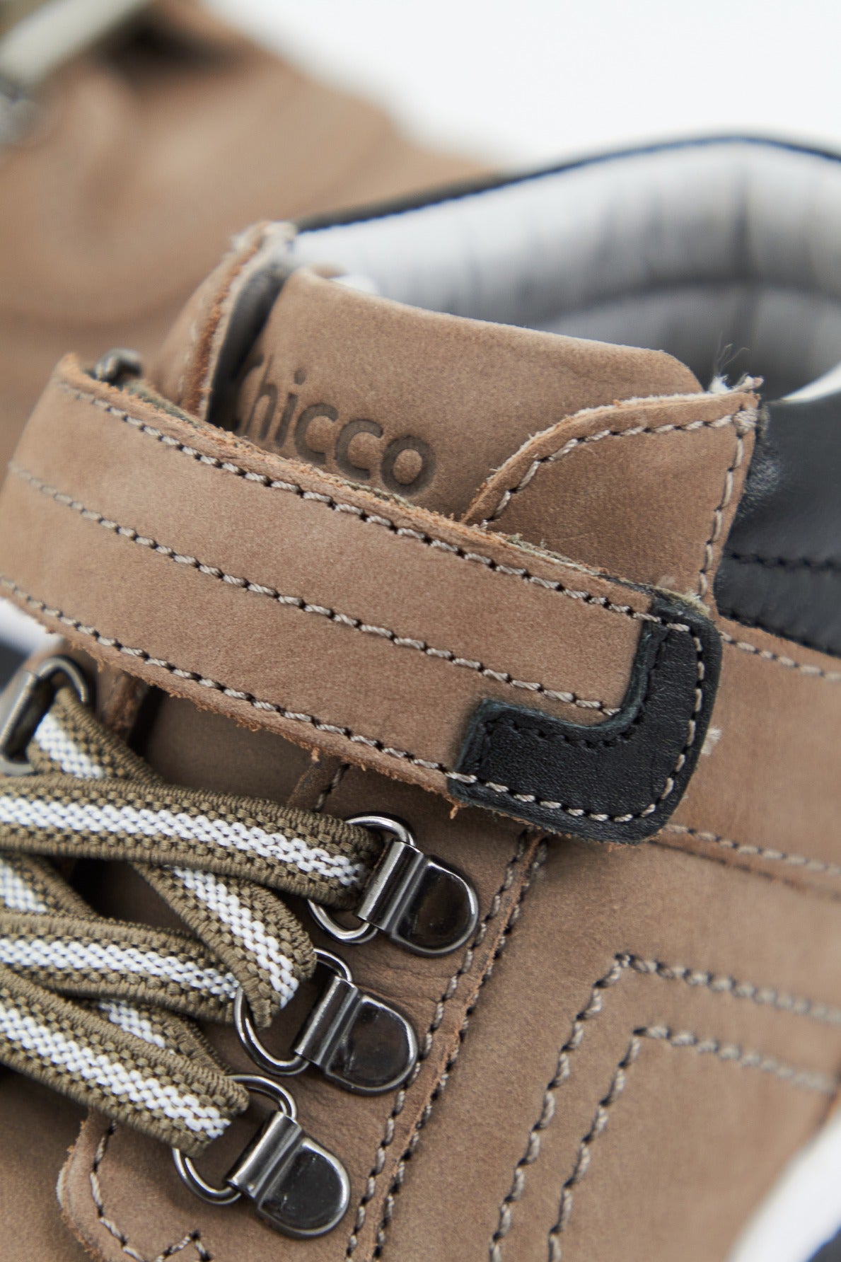 CHICCO C en color   (4)