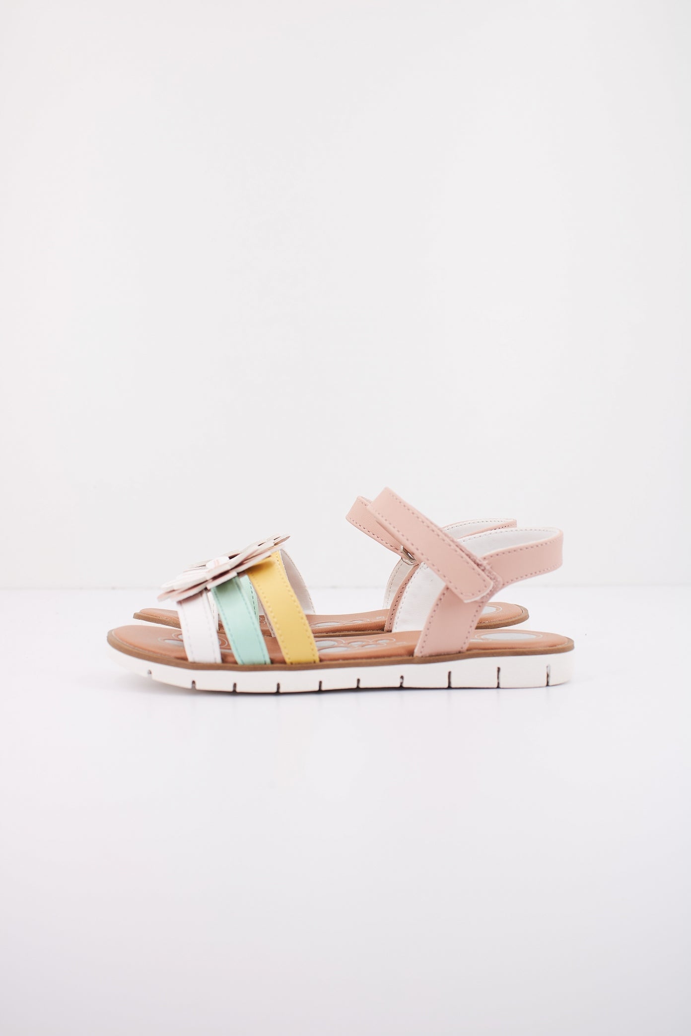 CHICCO CALISA en color   (1)