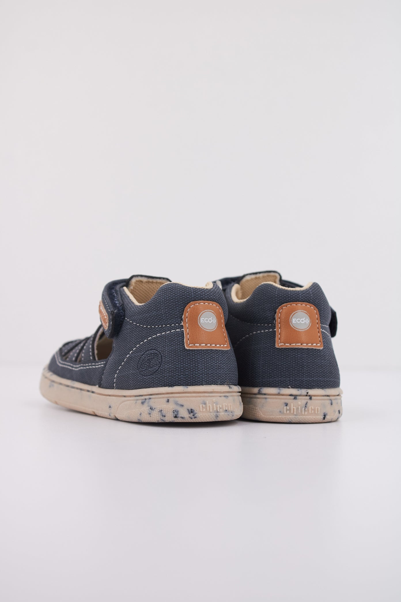 CHICCO GOSSIP en color   (4)