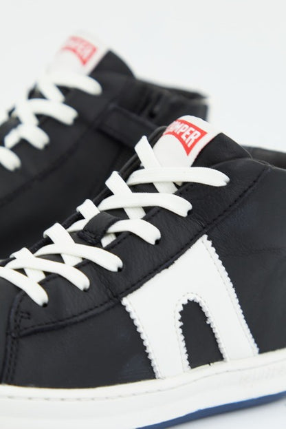 CAMPER RUNNER HOUSTON en color BLACK  (4)