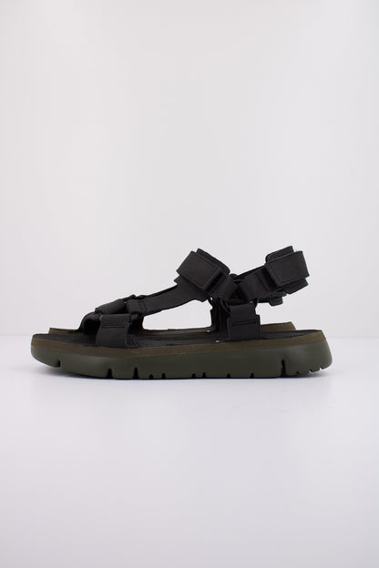 CAMPER ORUGA SANDAL en color BLACK  (1)