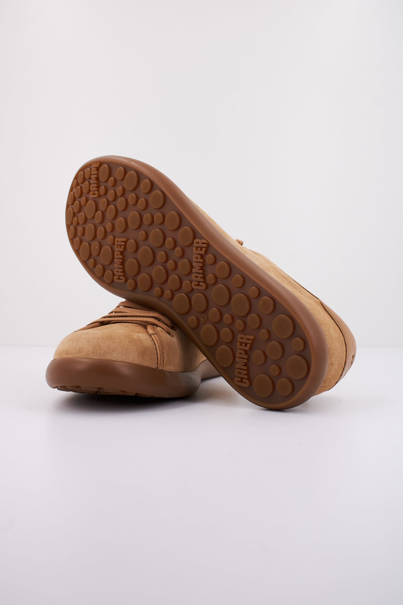 CAMPER SUMMER CRATER/PELOTA en color MDMBRWN  (4)