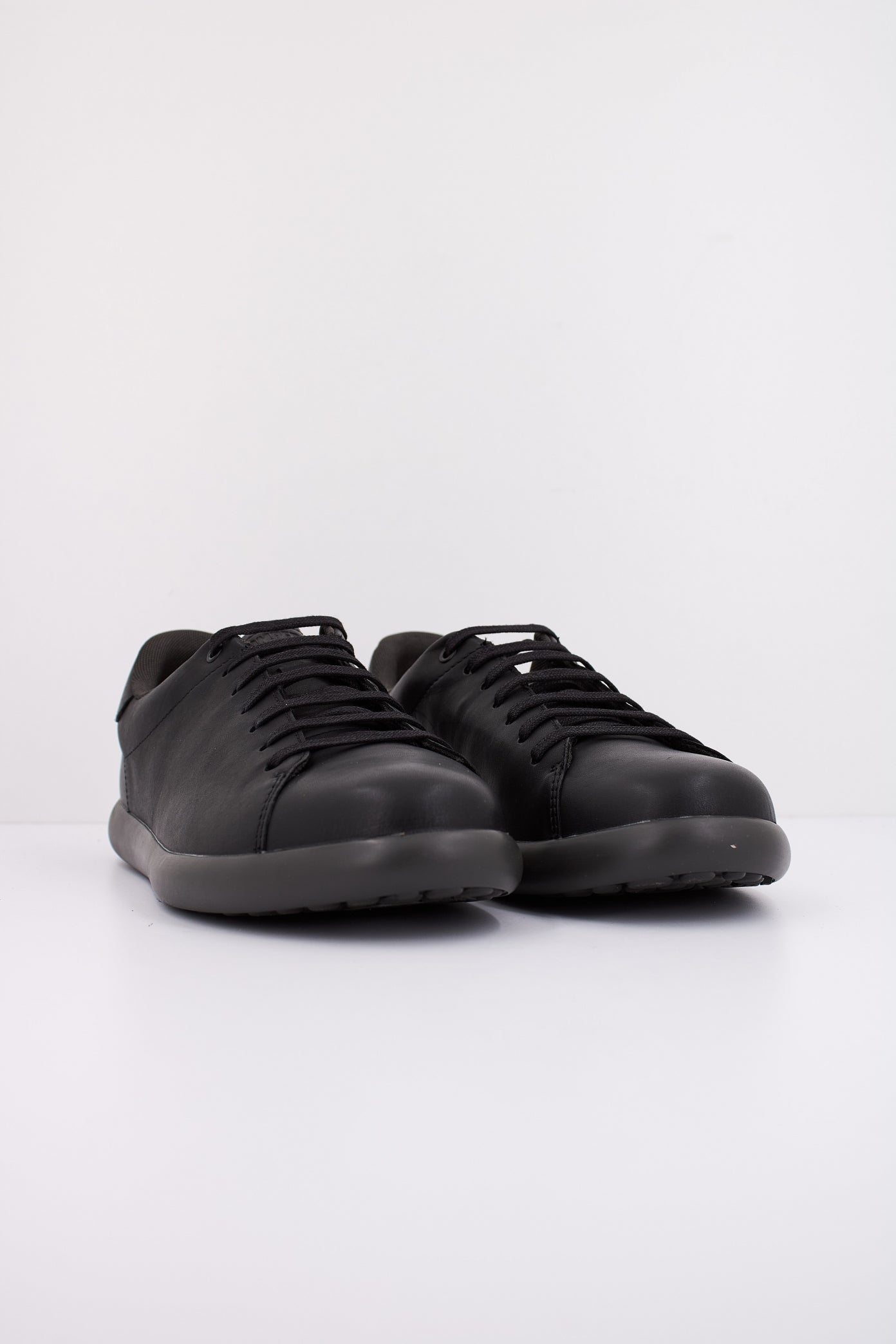 CAMPER PELOTAS SOLLER en color BLACK  (2)