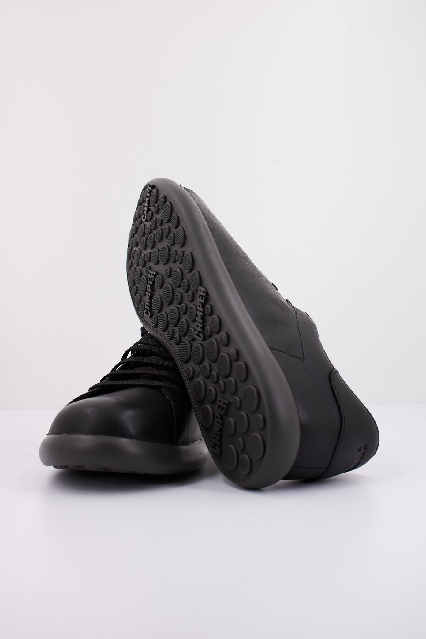 CAMPER PELOTAS SOLLER en color BLACK  (5)