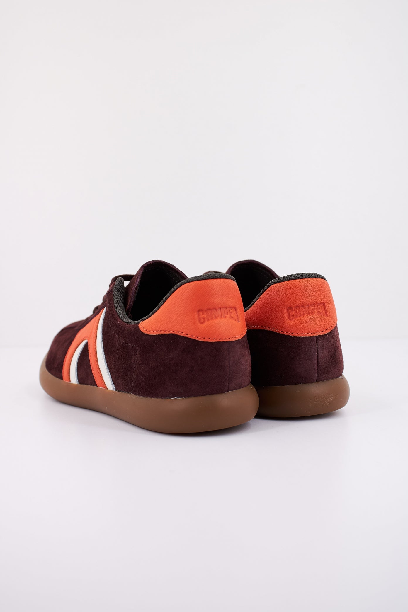 CAMPER PELOTAS SOLLER en color BRGNDY  (4)