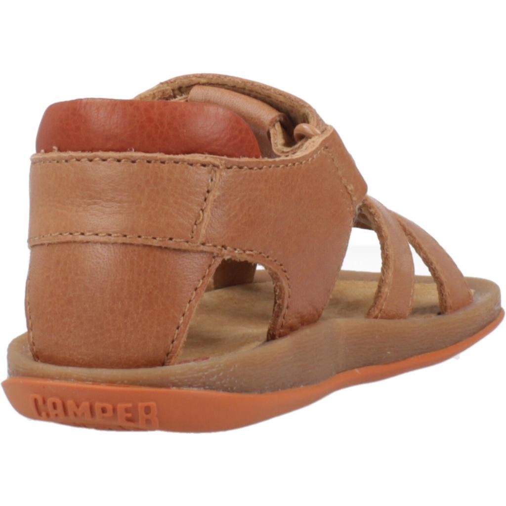 CAMPER BICHO FW en color NUDE  (3)
