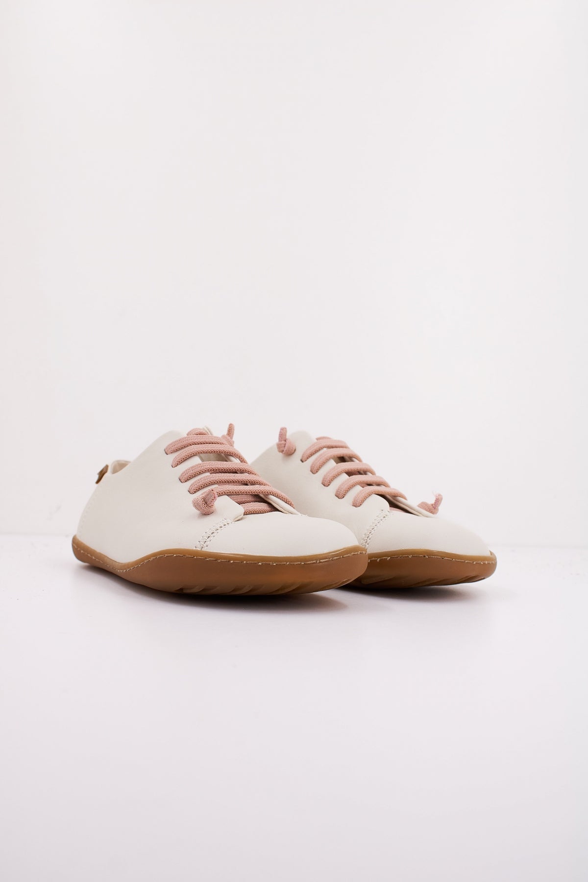 CAMPER K  en color BLANCO  (2)